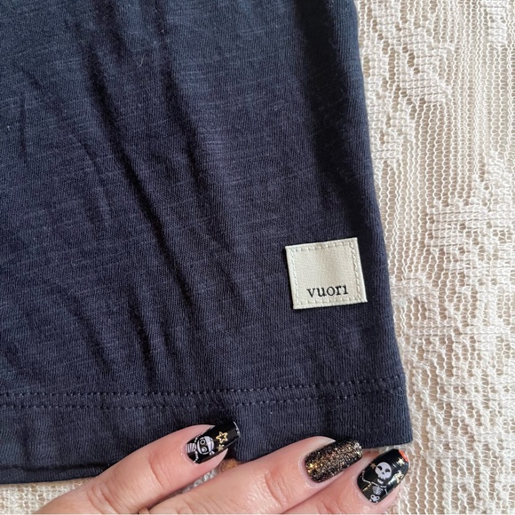 Vuori women’s navy sunset tank - Picture 6 of 9